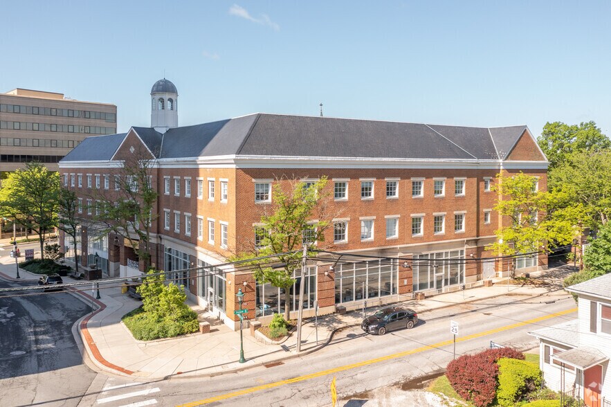 600 Washington Ave, Towson, MD à louer - Photo du bâtiment - Image 3 de 3