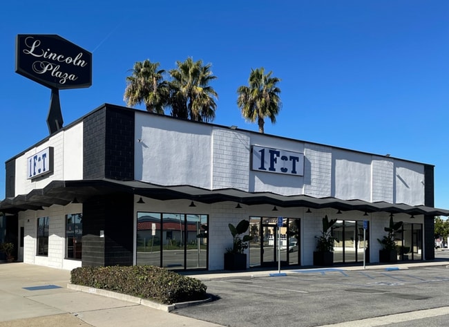 More details for 6161 Lincoln Ave, Buena Park, CA - Retail for Lease