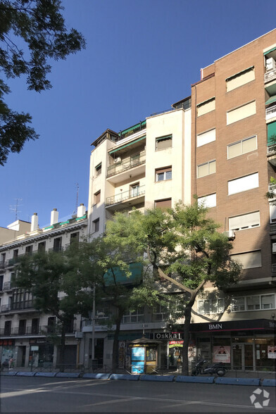 Calle Bravo Murillo, 209, Madrid, Madrid for lease - Primary Photo - Image 2 of 2