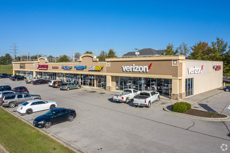 150 Sam Walton Dr, Sparta, TN à louer - Photo principale - Image 1 de 1