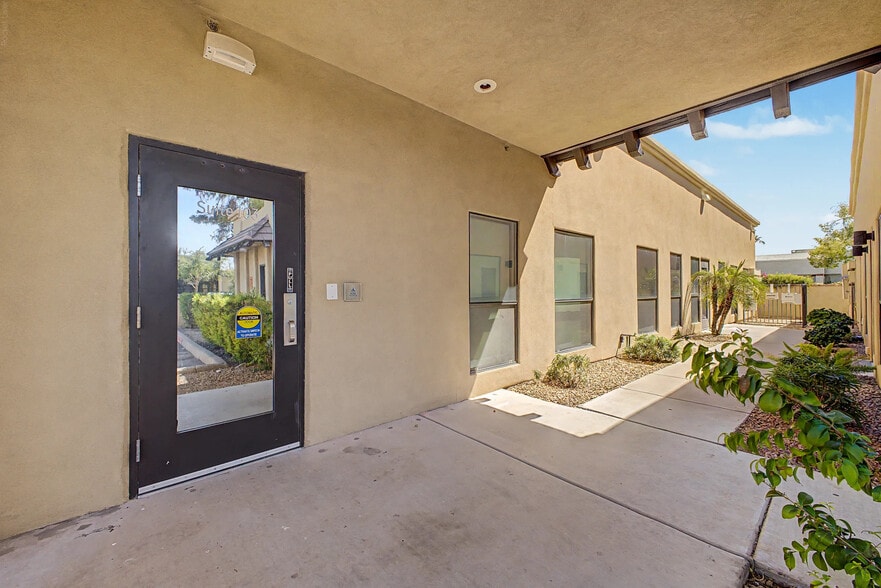 7534 E 2nd St, Scottsdale, AZ for lease - Building Photo - Image 3 of 12