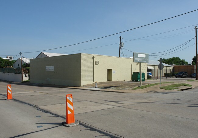 Plus de détails pour 6300 Maple Ave, Dallas, TX - Bureau/Médical à louer