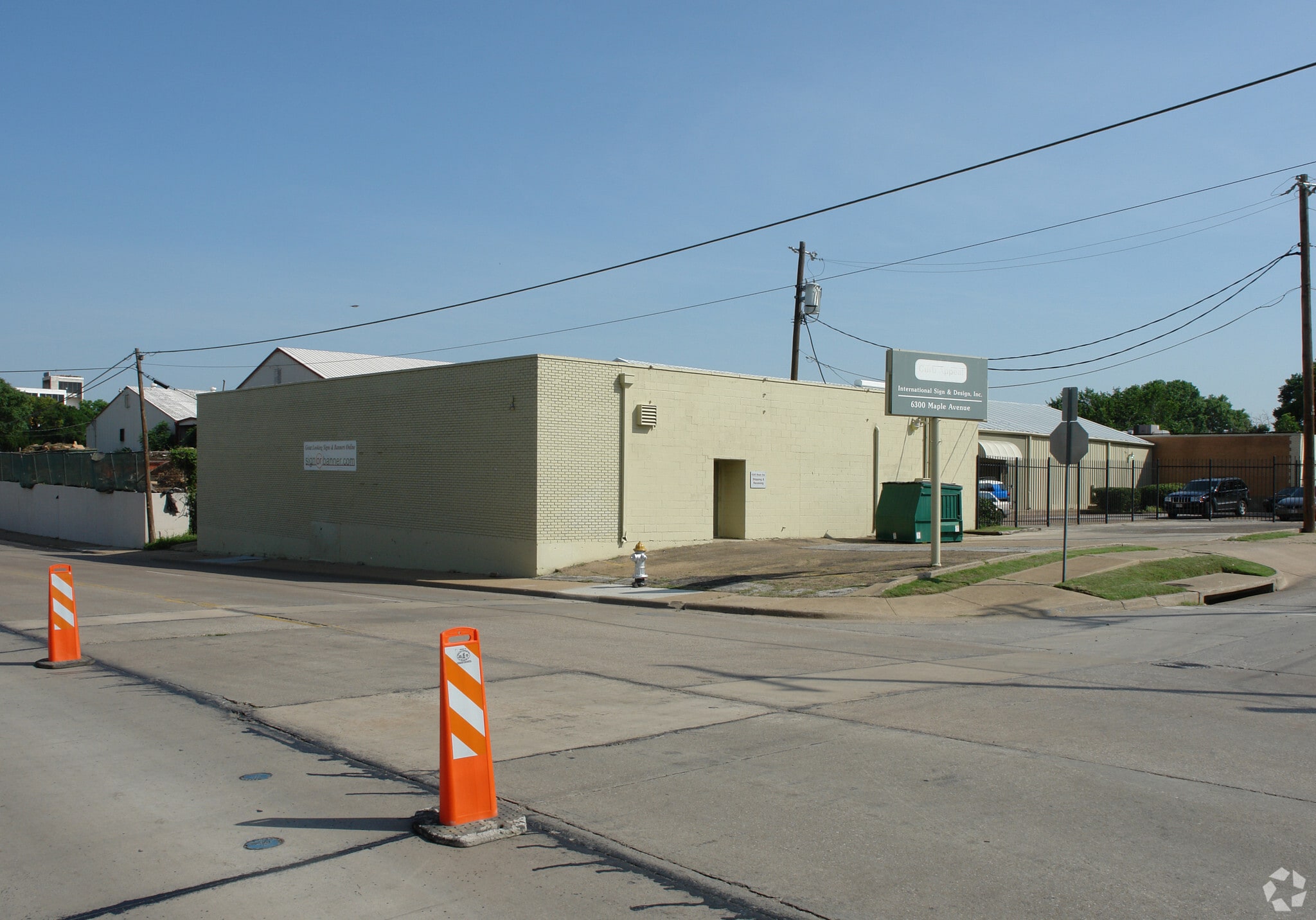 6300 Maple Ave, Dallas, TX for lease Primary Photo- Image 1 of 4