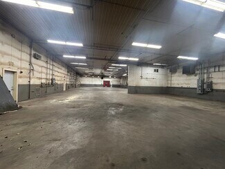 Plus de détails pour 9350 Shaver Rd, Portage, MI - Local d'activités à louer