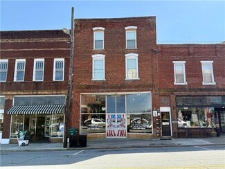Plus de détails pour 106 E Murphy, Madison, NC - Commerce de détail à vendre