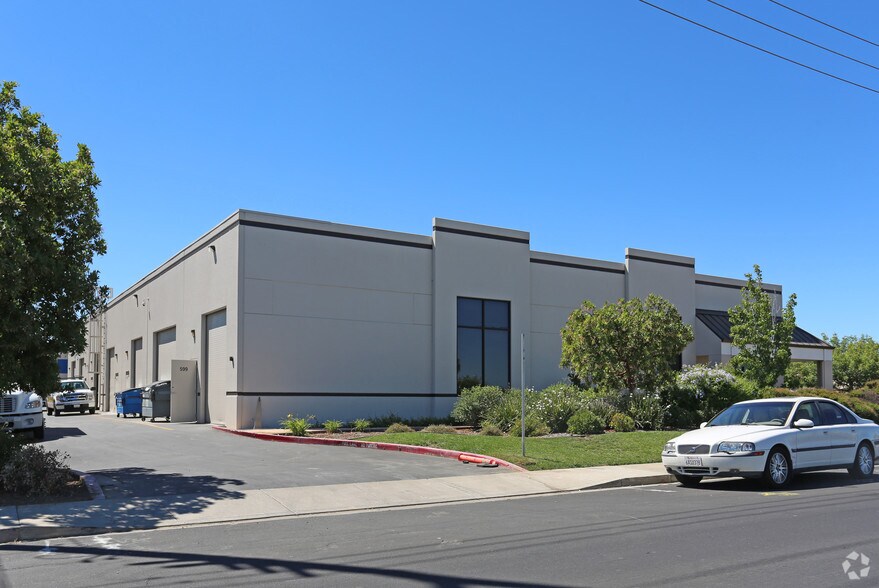 551-599 Leisure St, Livermore, CA for sale - Building Photo - Image 3 of 5