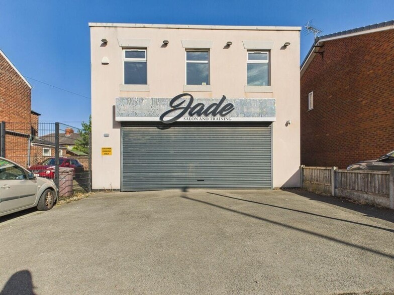 366 Church Rd, Haydock for sale - Building Photo - Image 1 of 23