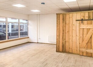 1-5 Hungate Court, Beccles for lease Interior Photo- Image 2 of 3