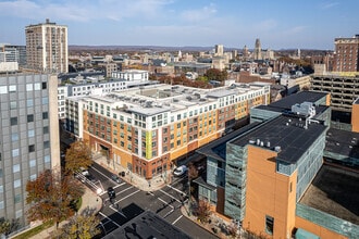200 College St, New Haven, CT - AERIAL  map view