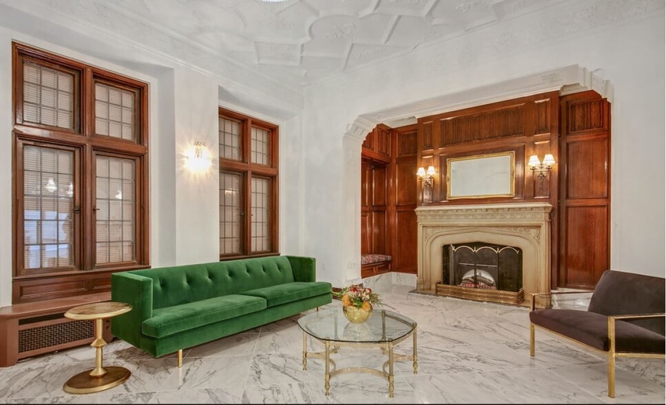 720 Seneca St, Seattle, WA for lease - Lobby - Image 2 of 5