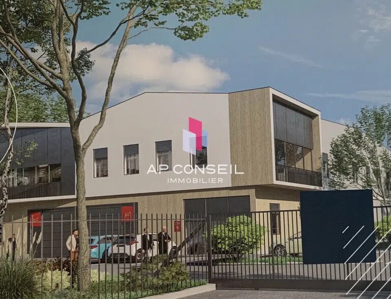 Flex in Plaisir for sale - Building Photo - Image 2 of 6