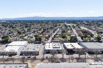 980-990 O'Brien Dr, Menlo Park, CA - AERIAL map view