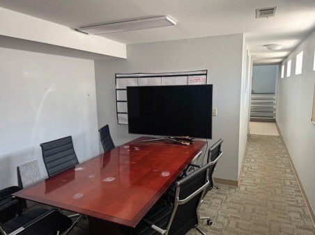 8465 Delport Dr, Vinita Park, MO à vendre - Photo du bâtiment - Image 3 de 3