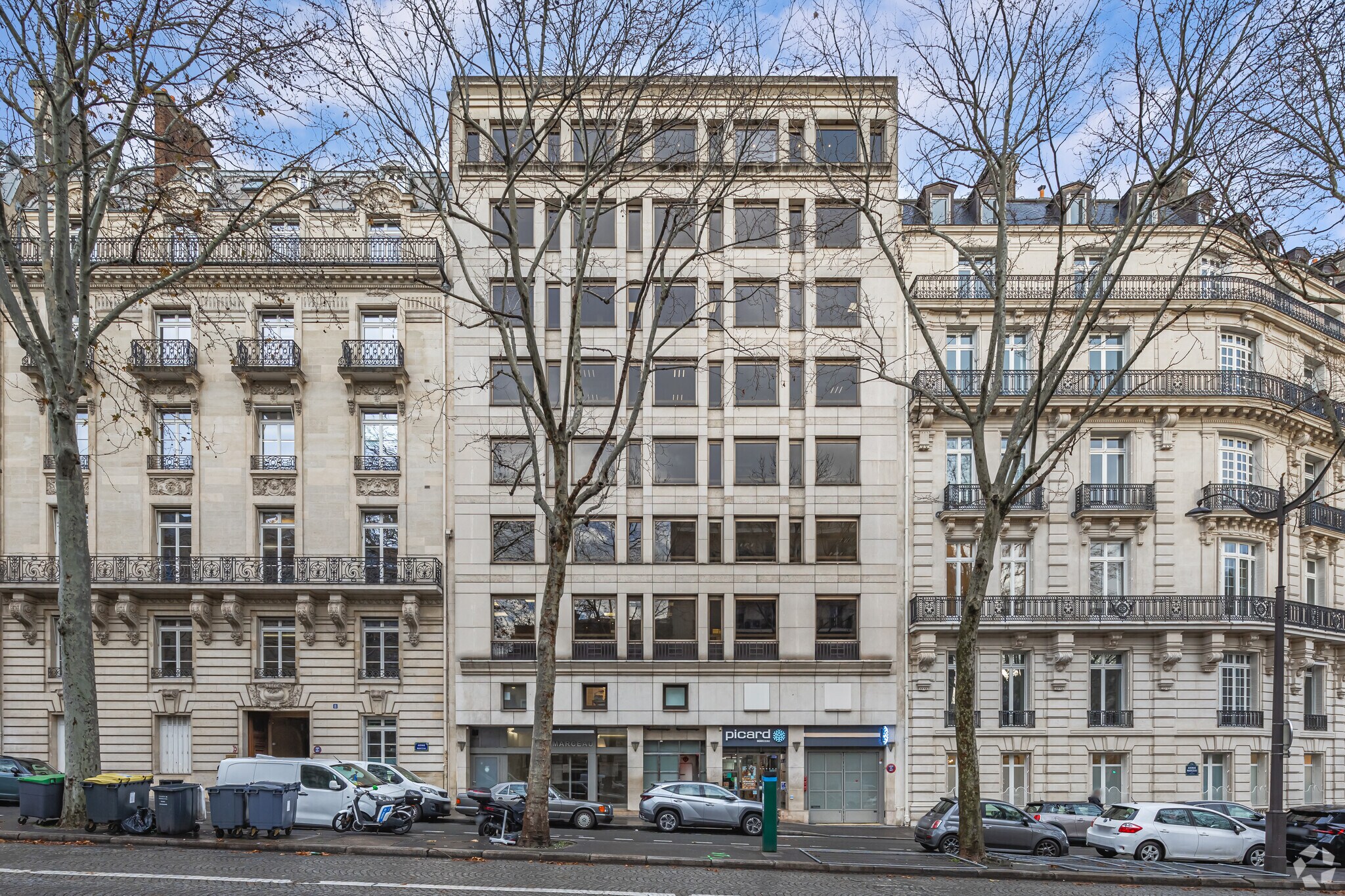 6 Avenue Marceau, Paris for lease Primary Photo- Image 1 of 6