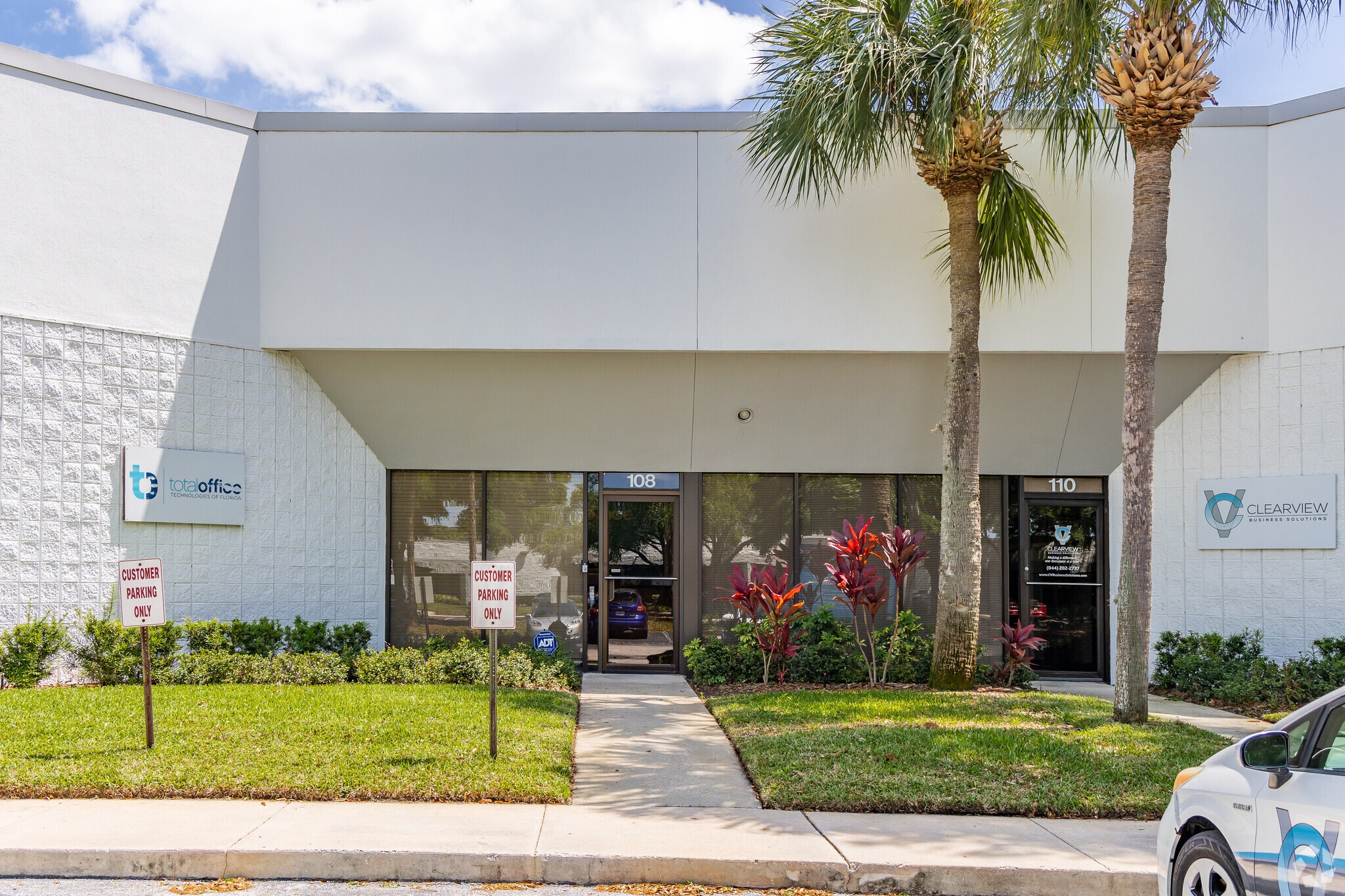 5801 Benjamin Center Dr, Tampa, FL for lease Primary Photo- Image 1 of 7