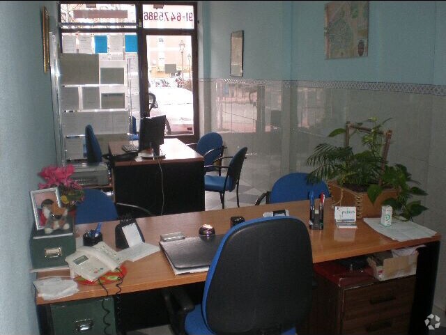Bureau/Commerce de détail dans Móstoles, Madrid à louer - Photo intérieure - Image 1 de 1