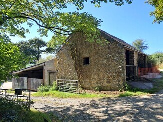 Plus de détails pour Poulza, Bude - Industriel à vendre