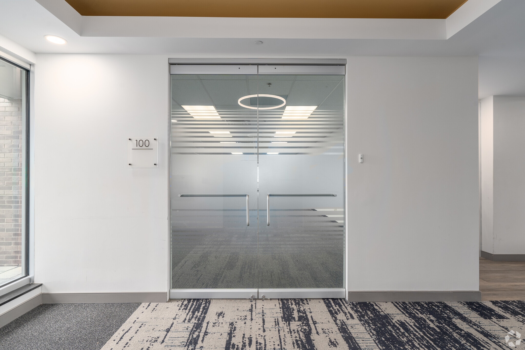 110 Gibraltar Rd, Horsham Township, PA for lease Interior Photo- Image 1 of 5