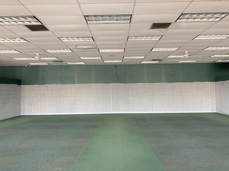 111-117 N 8th St, Medford, WI for lease - Interior Photo - Image 2 of 14