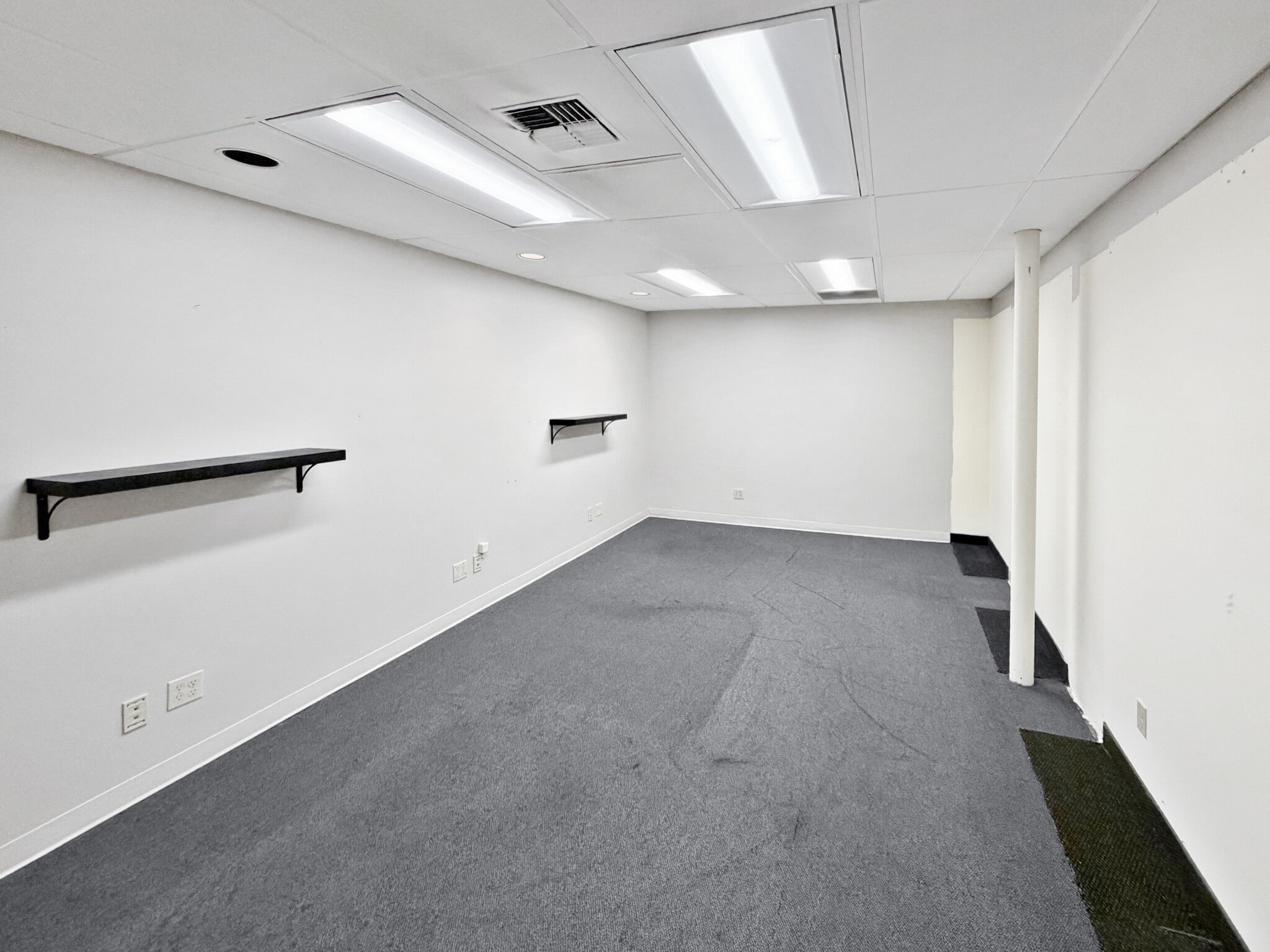 26234-26238 Pacific Hwy S, Kent, WA for sale Interior Photo- Image 1 of 4