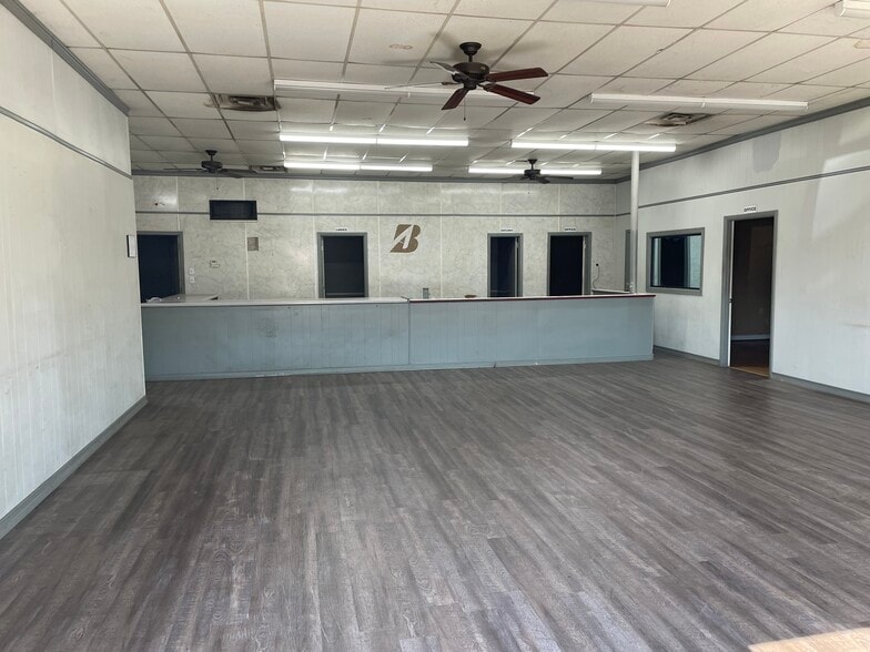 1804 5th Ave S, Jasper, AL for lease - Building Photo - Image 3 of 7