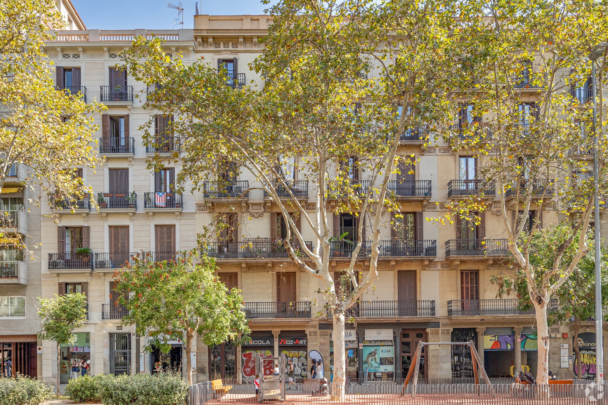 Commerce de détail dans Barcelone, Barcelona à louer Photo principale- Image 1 de 3