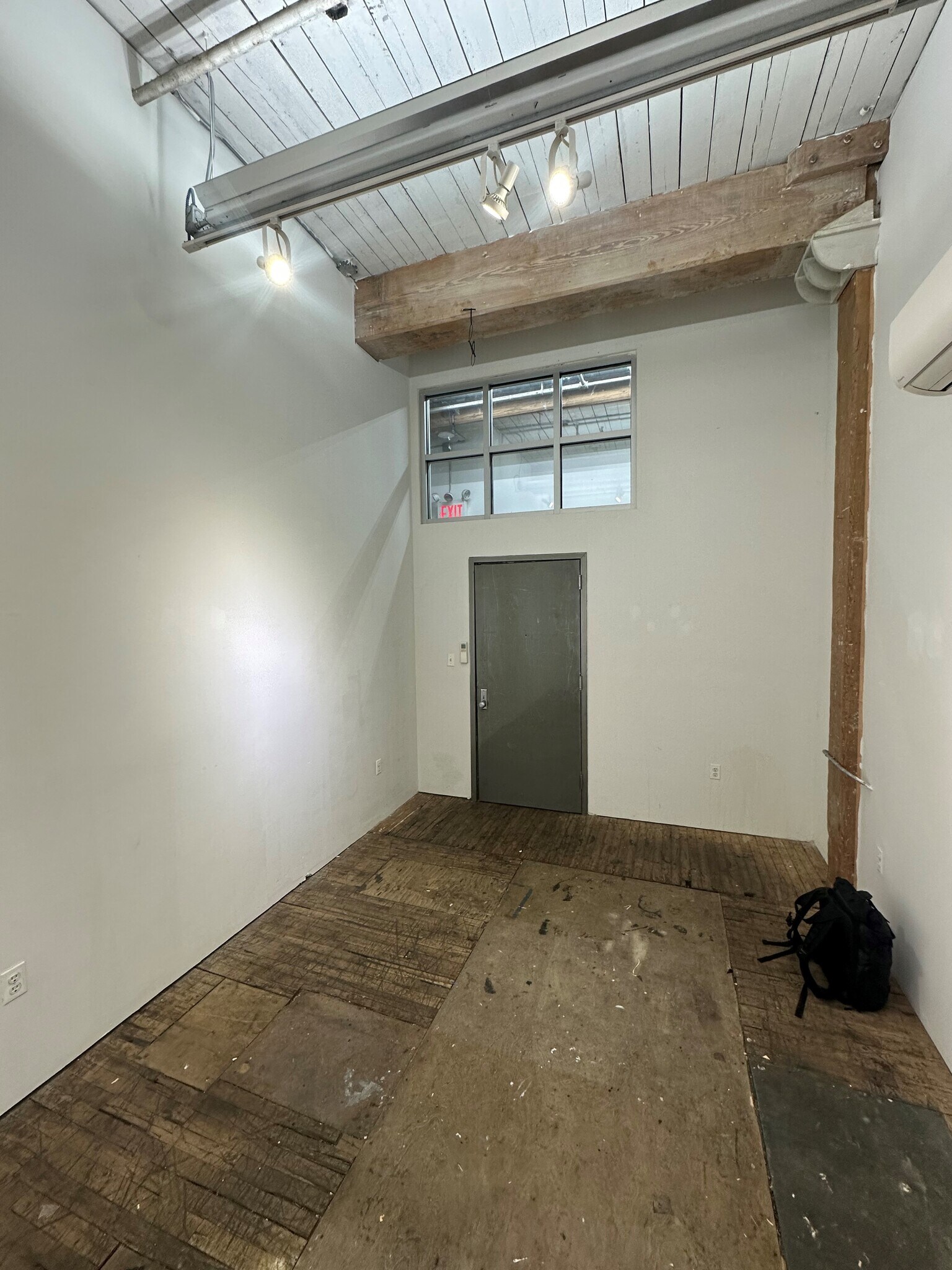 1027 Grand St, Brooklyn, NY for lease Interior Photo- Image 1 of 2