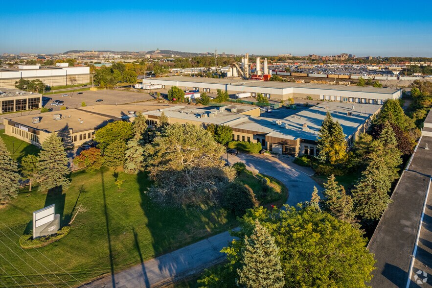 6320-6380 Ch de la Côte-de-Liesse, Montréal, QC for lease - Aerial - Image 2 of 20