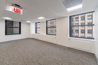 8 S Michigan Ave, Chicago, IL à louer Photo intérieure- Image 2 de 8