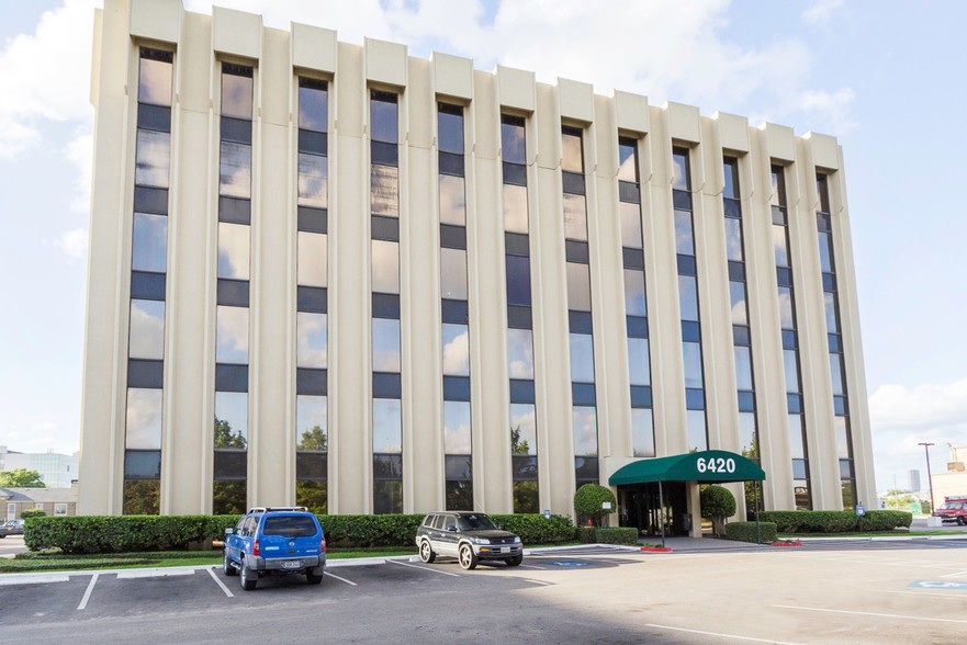 6420 Richmond Ave, Houston, TX for lease - Building Photo - Image 1 of 15