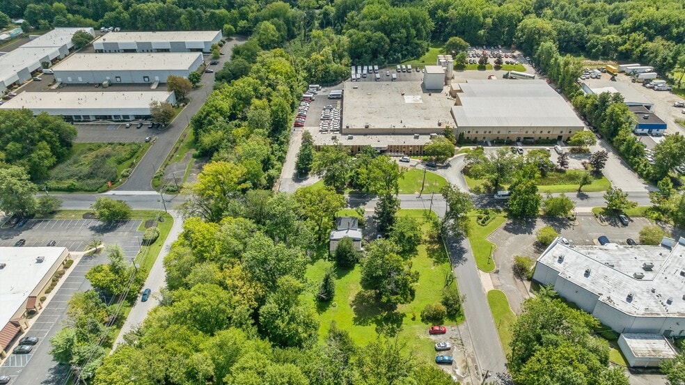 1940 Old Cuthbert Rd, Cherry Hill, NJ for sale - Building Photo - Image 2 of 8