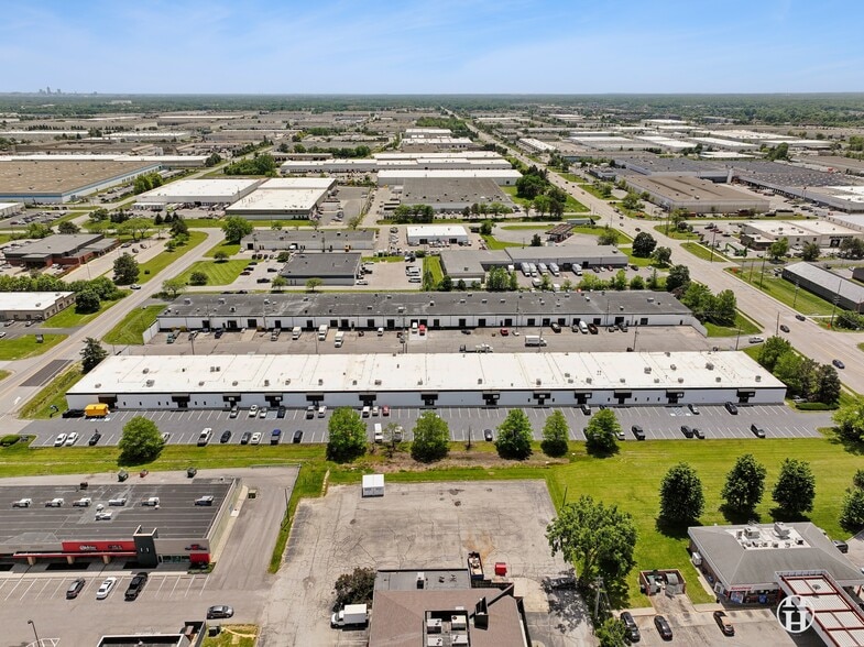 8545-8587 Zionsville Rd, Indianapolis, IN for lease - Building Photo - Image 2 of 17