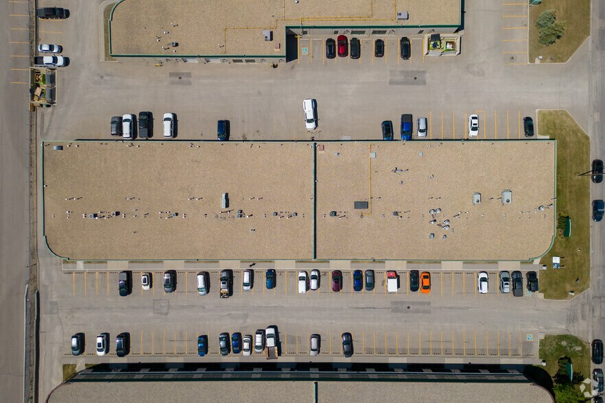 3950 12th St NE, Calgary, AB for lease - Aerial - Image 3 of 5