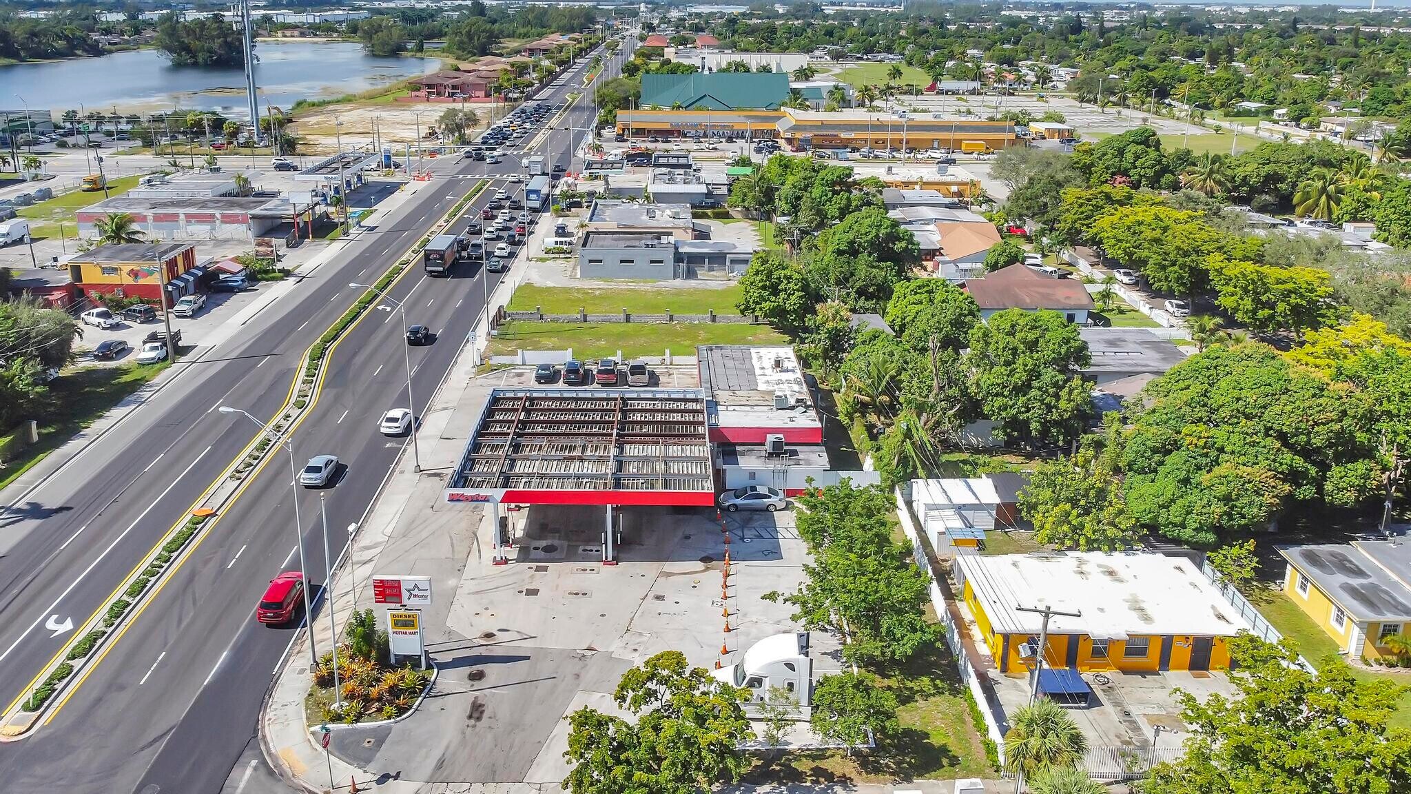 1601 NW 119th St, Miami, FL à vendre Photo du bâtiment- Image 1 de 14
