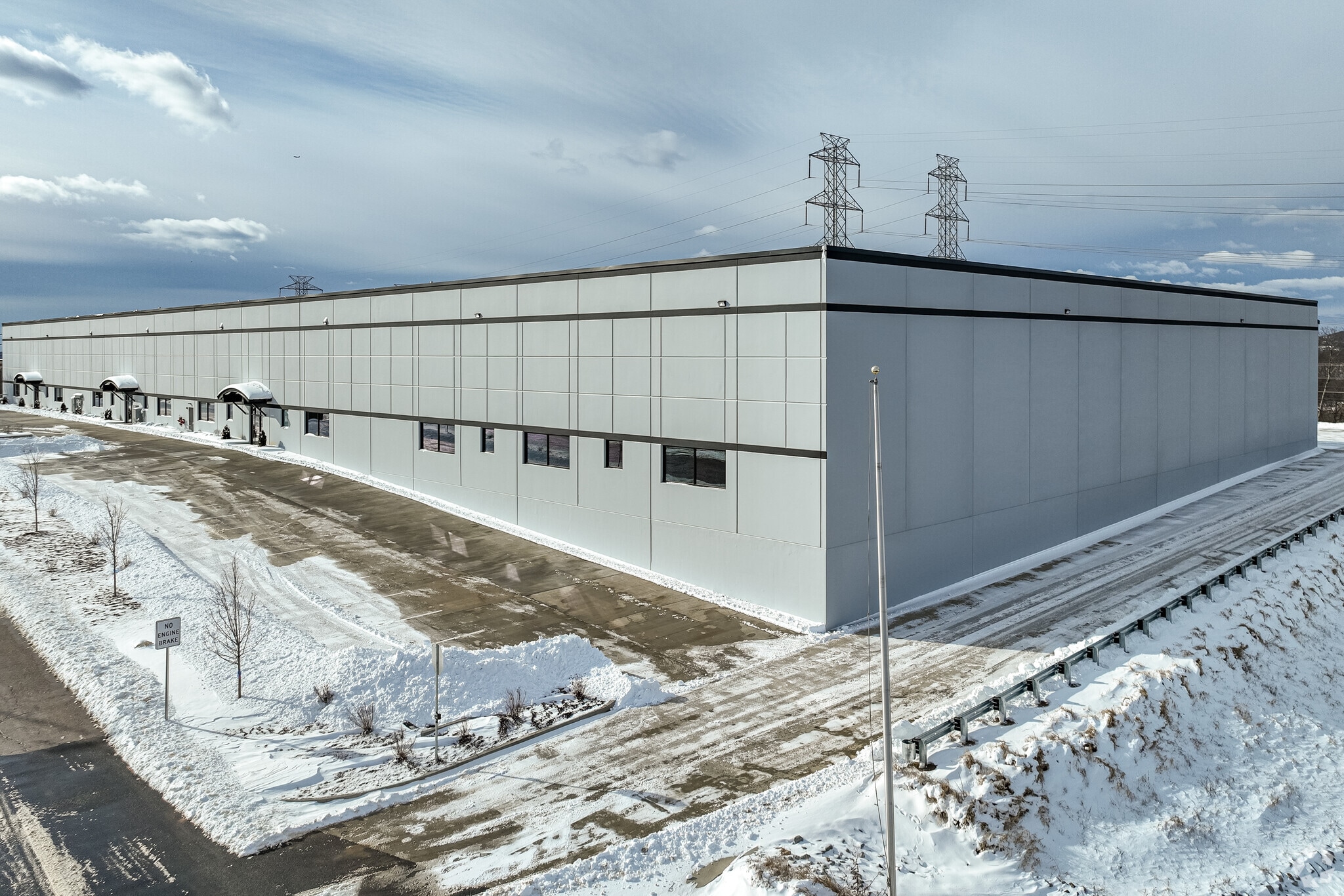 118 Iron Mountain Rd, Mine Hill, NJ for lease Primary Photo- Image 1 of 8