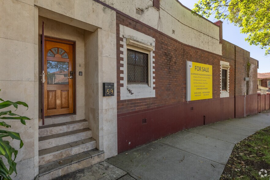 44 Claremont Rd, Burwood Heights for sale - Building Photo - Image 2 of 5