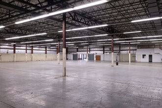 803 SW Lorraine St, Leon, IA à louer Photo intérieure- Image 2 de 2