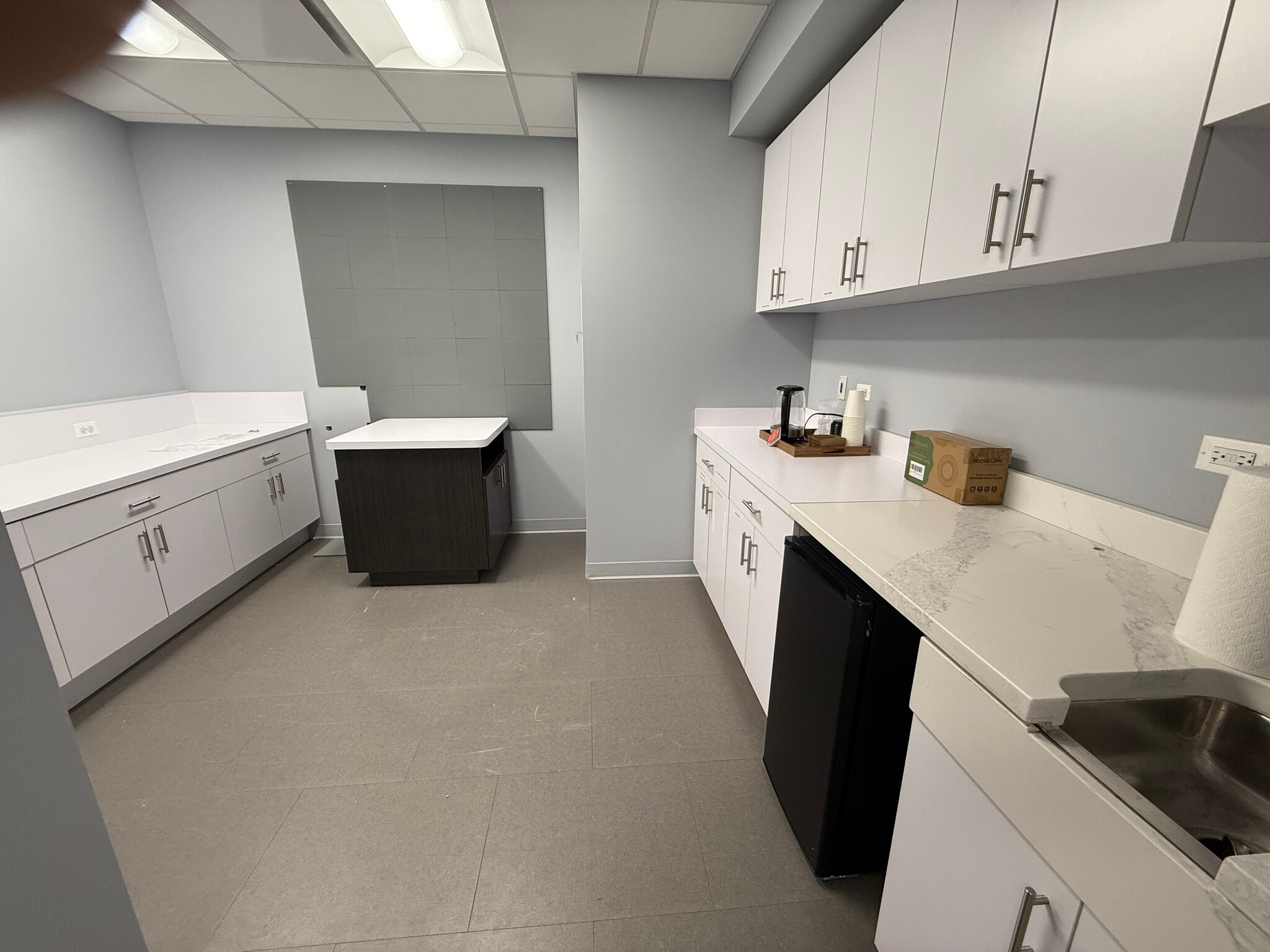 265 Exchange Dr, Crystal Lake, IL for lease Interior Photo- Image 1 of 8