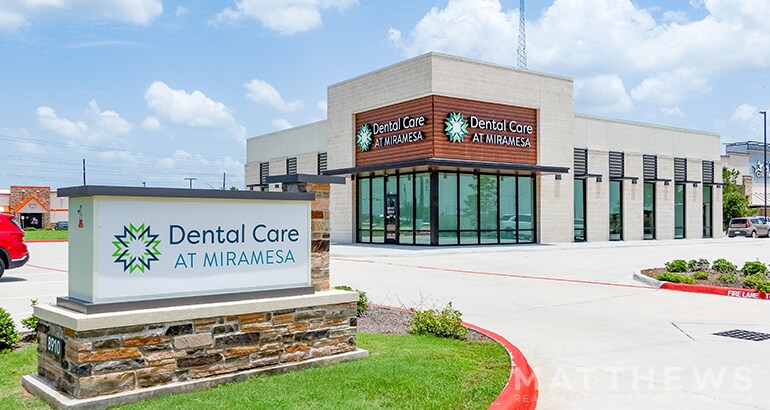 8910 Fry Rd, Cypress, TX à vendre - Photo du bâtiment - Image 1 de 1