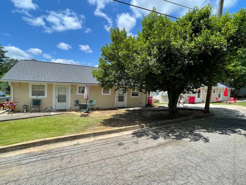 3246 High Point Dr, Macon, GA for sale - Primary Photo - Image 1 of 7
