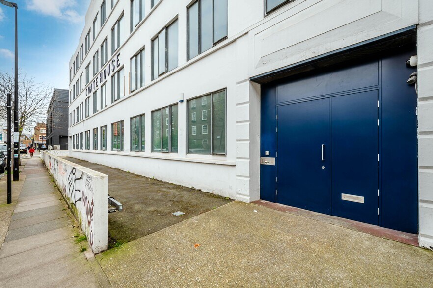 1-3 Coate St, Londres à louer - Photo du bâtiment - Image 3 de 21