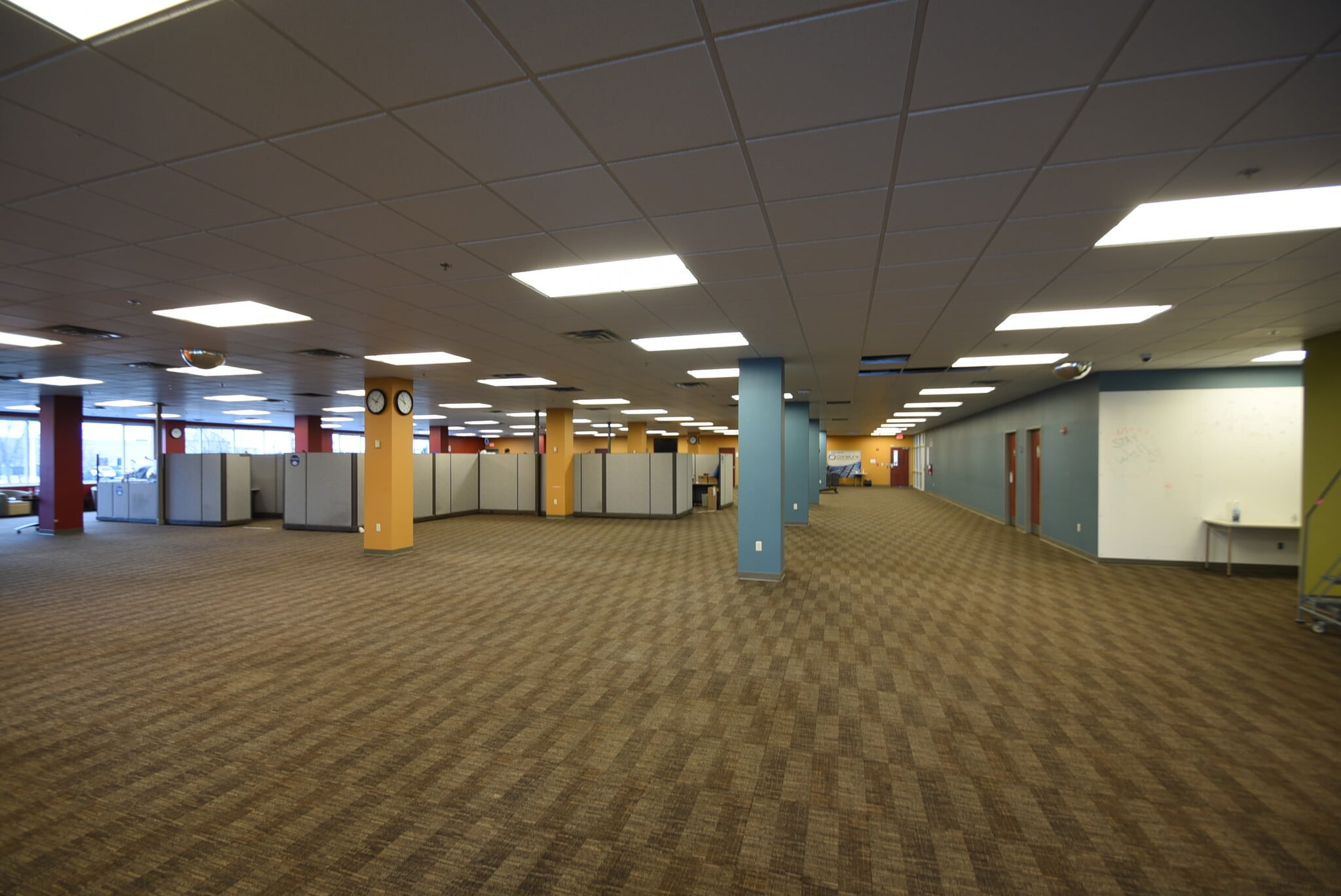 2000 S 44th St, Fargo, ND for lease Interior Photo- Image 1 of 9