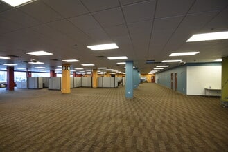 2000 S 44th St, Fargo, ND for lease Interior Photo- Image 1 of 9