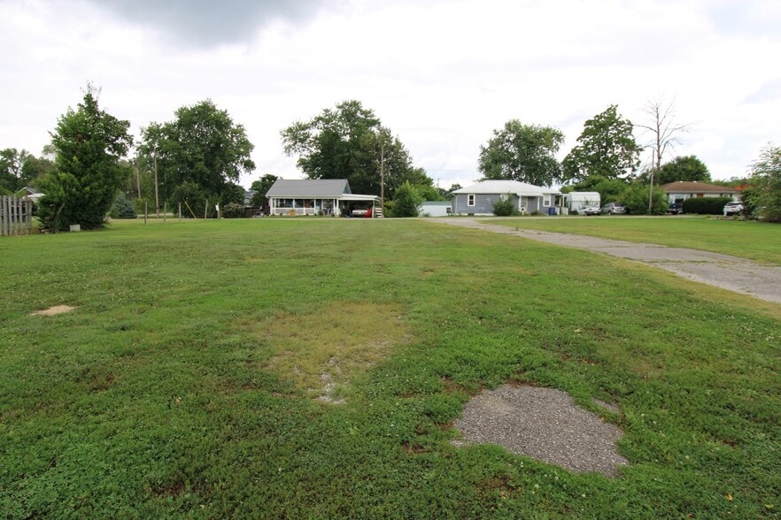 107 7th st, Princeton, IN for sale - Building Photo - Image 2 of 2