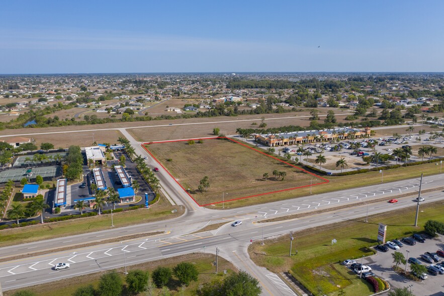 1195 Pine Island, Cape Coral, FL for sale - Primary Photo - Image 1 of 1