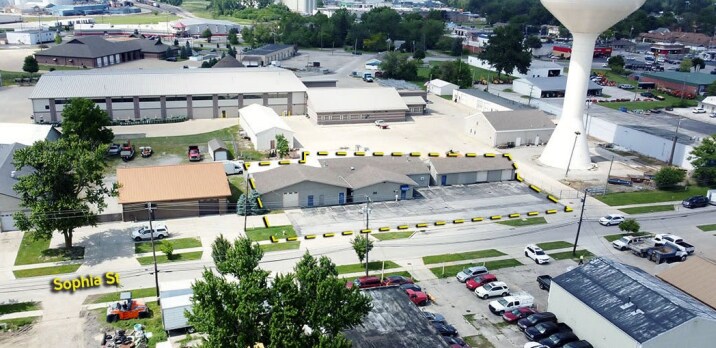 203-223 W Sophia St, Maumee, OH à louer - Photo du bâtiment - Image 1 de 9