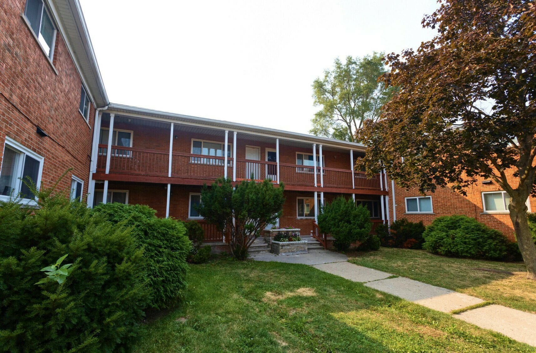 18435 Hoover St, Detroit, MI for sale Primary Photo- Image 1 of 11