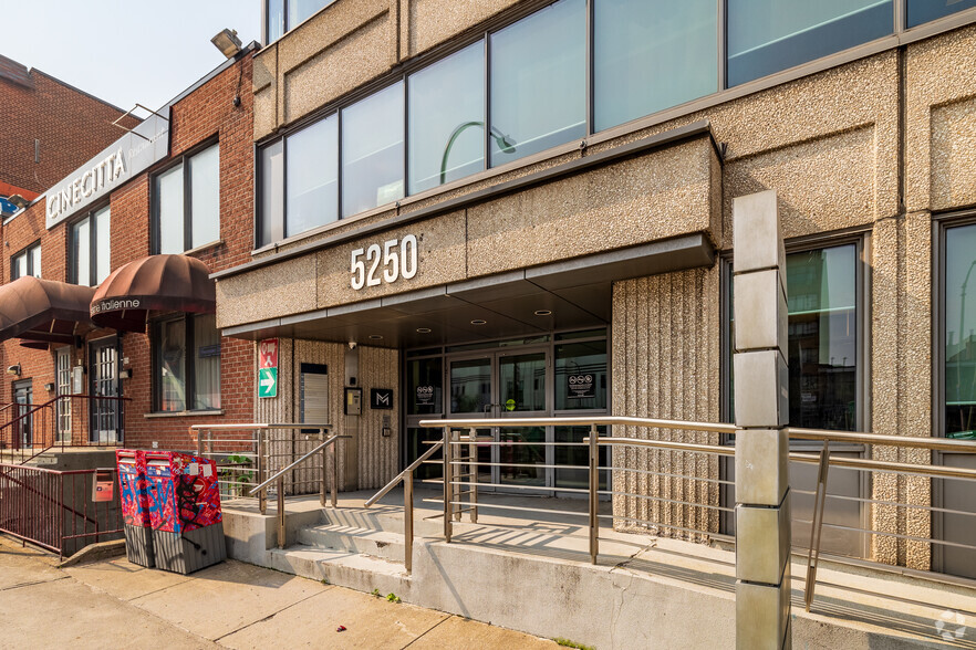 5250 Boul Décarie, Montréal, QC for lease - Building Photo - Image 3 of 14