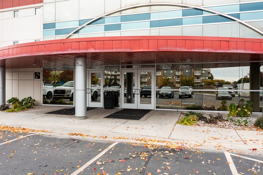 9272 S 700 E, Sandy, UT for sale - Building Photo - Image 2 of 15