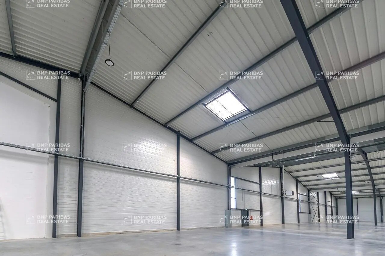 Flex in Limeil-Brévannes for lease Interior Photo- Image 1 of 13